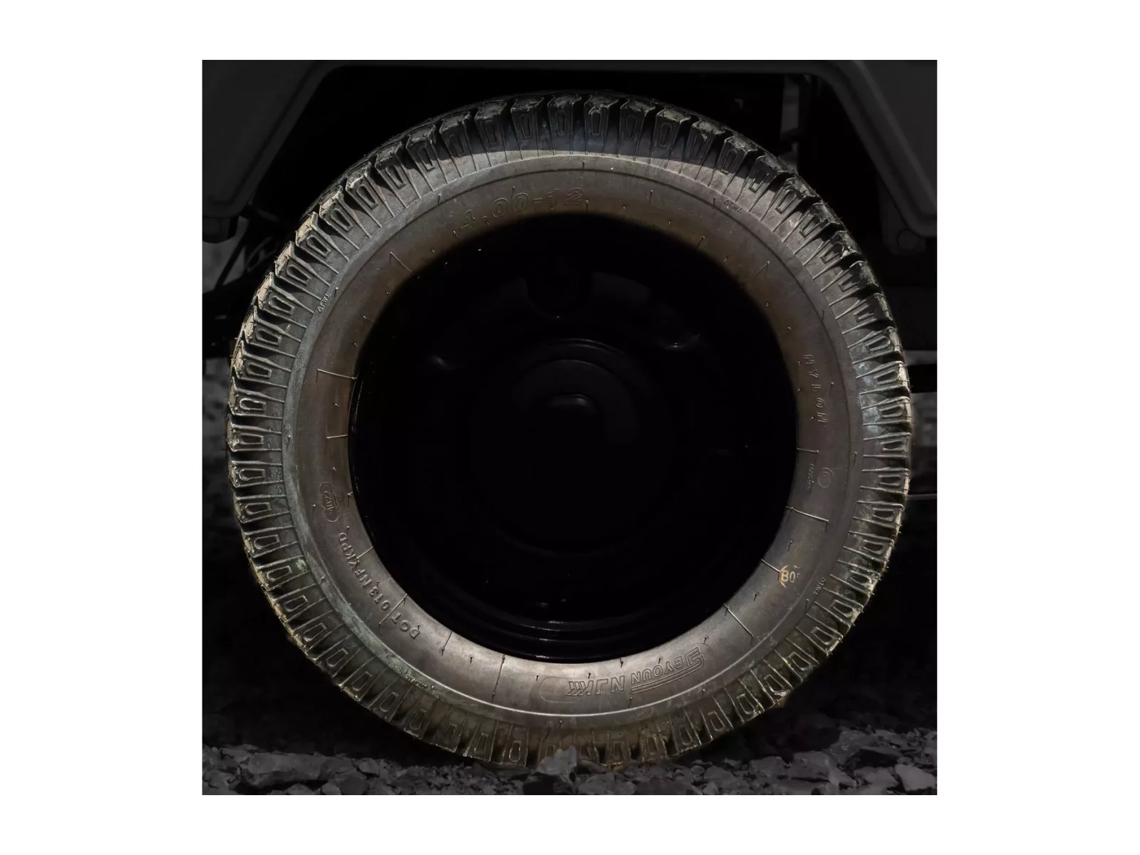 Reifen 4.00-12 (41100132W)