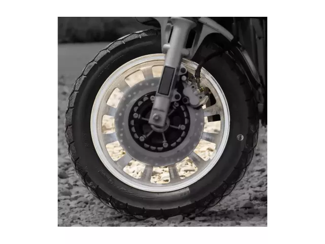 Felge vorne 16″ AMR 400 (41100671W)